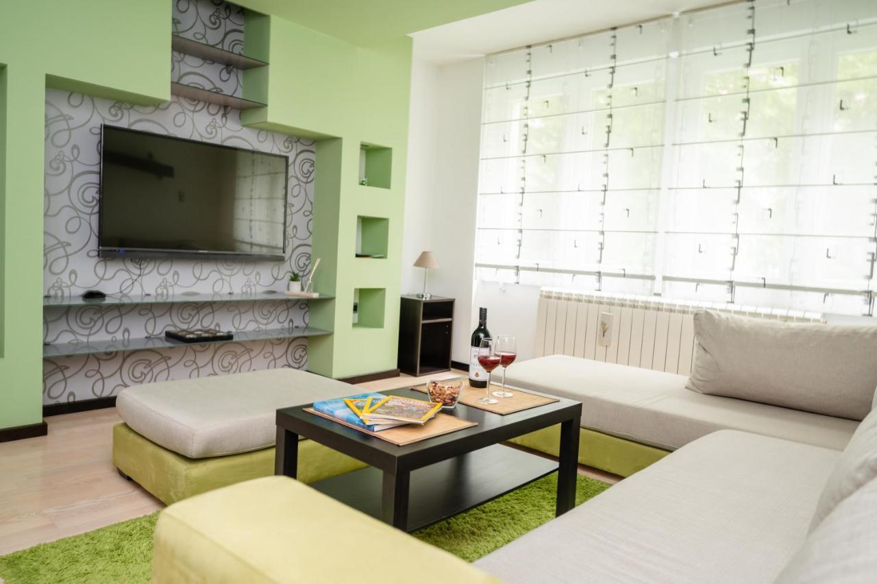 Bright 1Bdr Apartment In The City Center سراييفو المظهر الخارجي الصورة