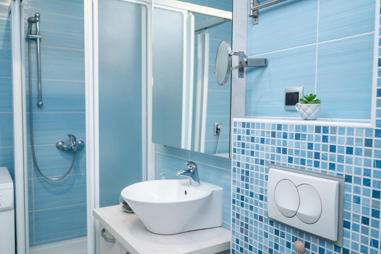 Bright 1Bdr Apartment In The City Center سراييفو المظهر الخارجي الصورة